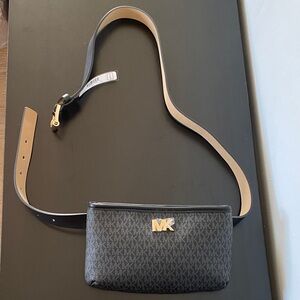 Michael Kors black monogram belt bag with gold hardware. Size L/XL. NWT.